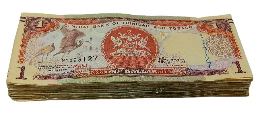 2002-2006 - TRINIDAD Y TOBAGO - 1 DOLAR -  TACO DE 100 BILLETES - CIRCULADO