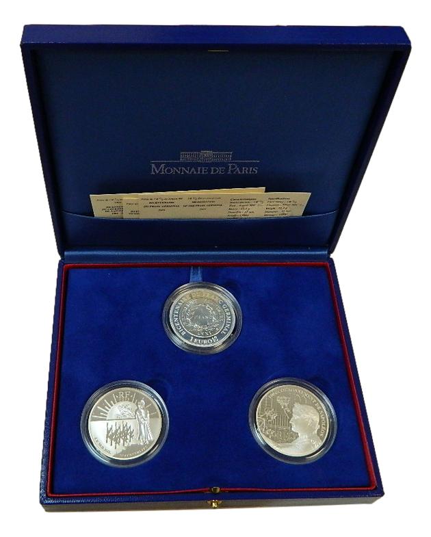 SET FRANCIA - 1 1/2 EURO - 3 MONEDAS - 2003/4/5