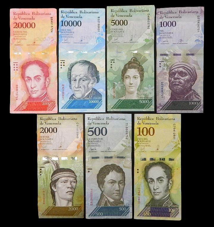 VENEZUELA - LOTE 7 BILLETES - BOLIVARES - SC