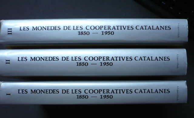 LES MONEDES DE LES COOPERATIVES CATALANES - COLECCION 3 LIBROS - COOPERATIVAS 